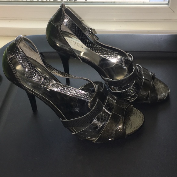 Guess Metallic Heels sz 7 1/2 - Picture 6 of 8